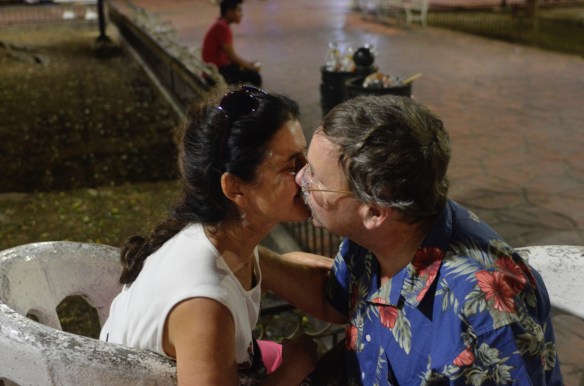 Clod and Linda, testing the "courting benches" in Valladolid's town plaza.
