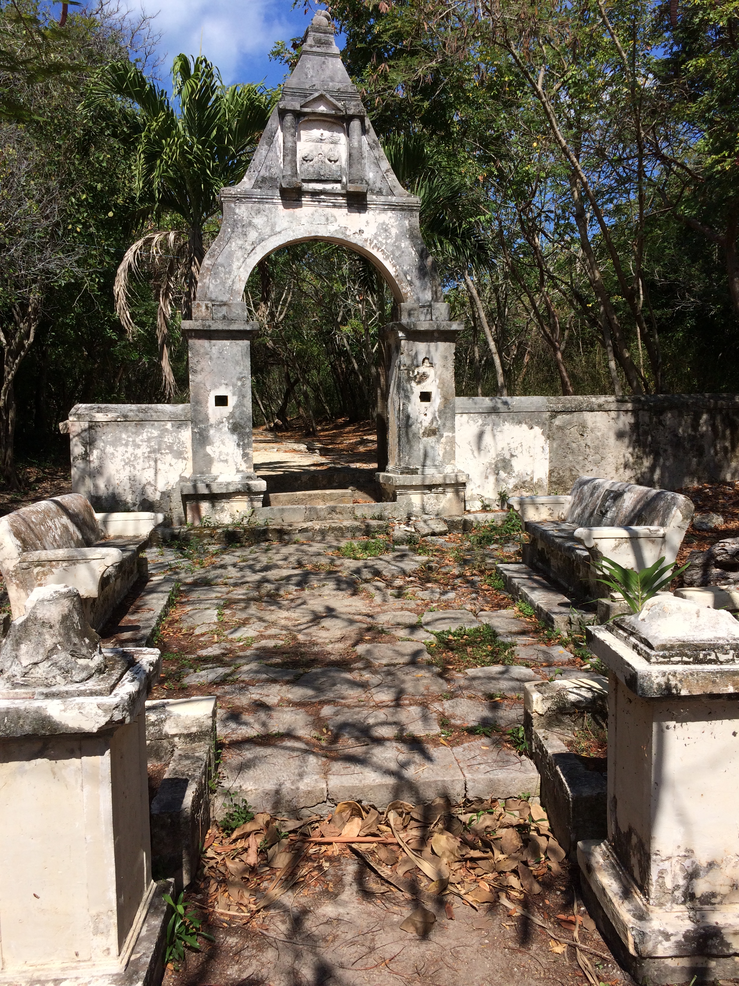 The forgotten garden at Hacienda Mendaca.